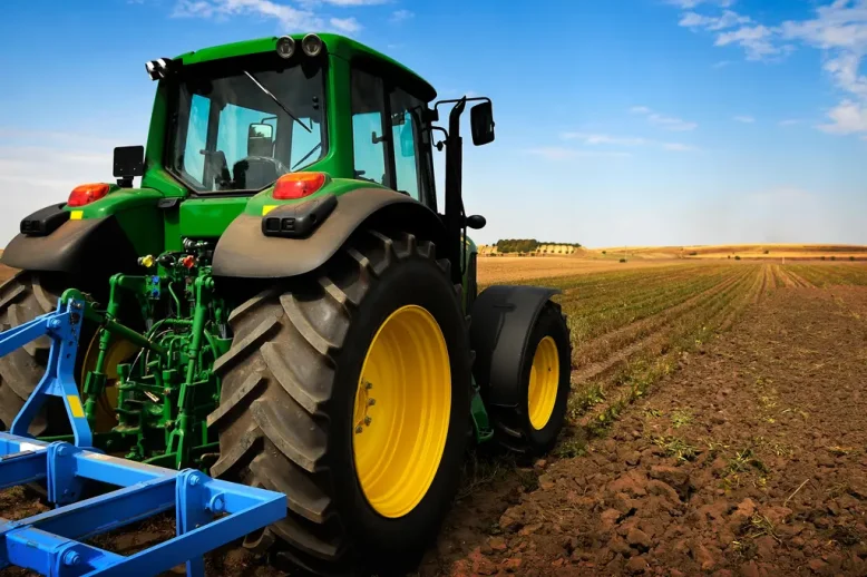 tractor